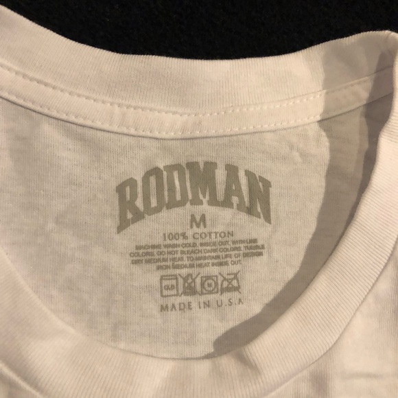 Dennis Rodman Chicago Bulls Graphic T-Shirt - Picture 4 of 4